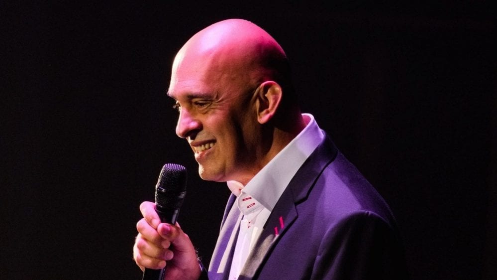Mike Gunn - acclaimed stand-up and circuit headliner