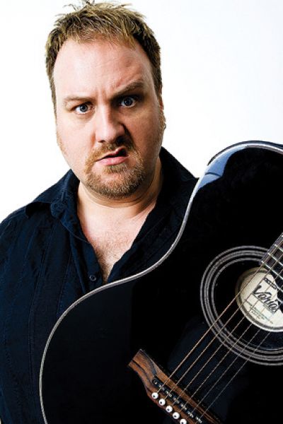 Mitch Benn - musical satirist, writer and broadcaster